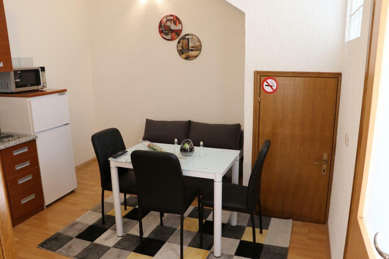 Guesthouse Mario Кореница Екстер'єр фото